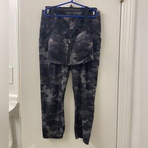 Fabletics, all in motion, sports bra and cropped leggings set